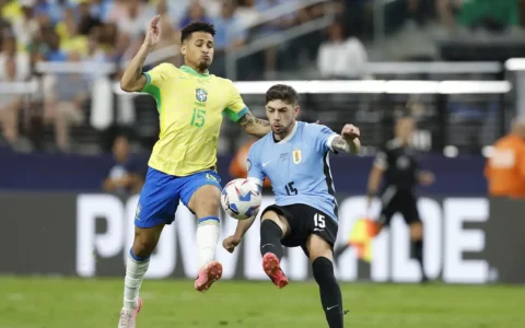 Brasil cai nos pênaltis diante do Uruguai e dá adeus à Copa América