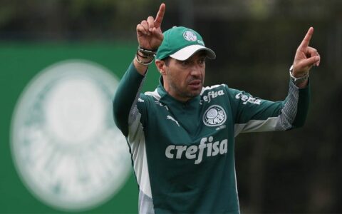 Abel Ferreira critica calendário após Palmeiras vencer o Cruzeiro: 'Não é justo, mas é o que é'