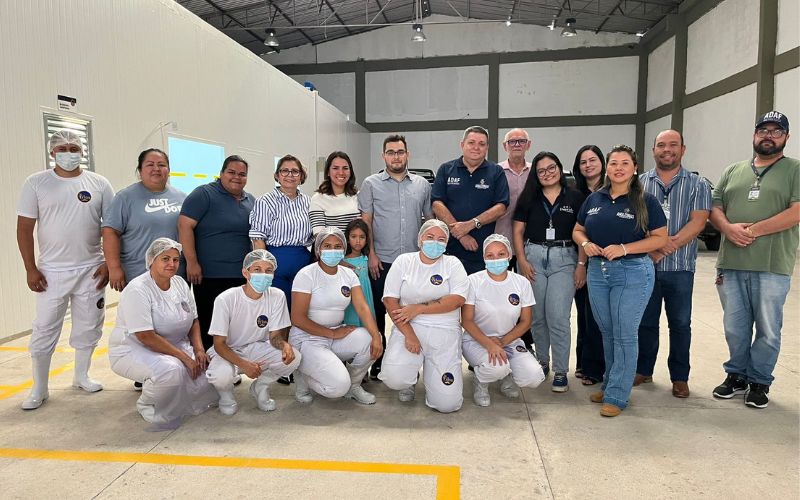 Governo do Amazonas certifica nova indústria de fatiados em Manaus