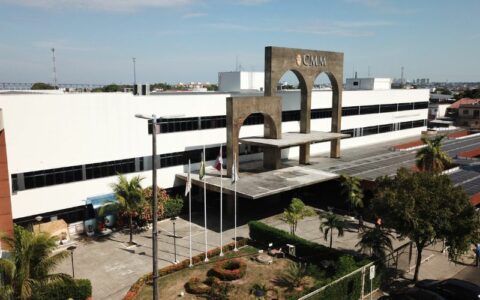 Presidente da Câmara diz que concurso terá no mínimo 50 vagas