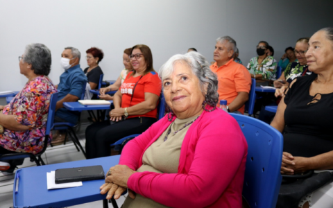 FUnATI abre matrículas para curso sobre tecnologia voltado para pessoas idosas
