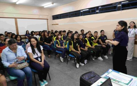 Alunos da Escola Roderick Castelo Branco recebem capacitação cidadã do projeto “Aluno Ouvidor’’