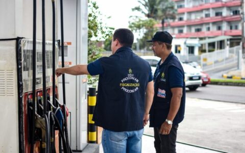 100 postos de combustíveis são notificados após alta no preço da gasolina
