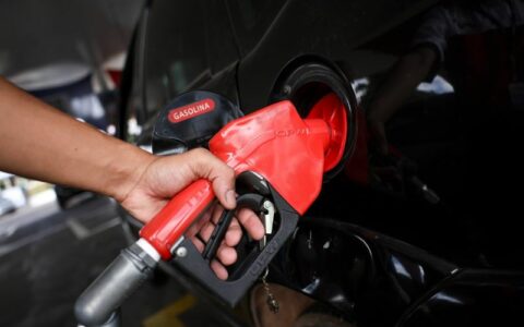 Reajuste injustificado no preço da gasolina em Manaus vira alvo do MPAM