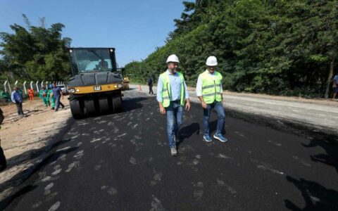 Wilson Lima vistoria retomada de obras na AM-010