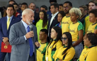 Lula assina decreto reajustando Bolsa Atleta em 10,86%