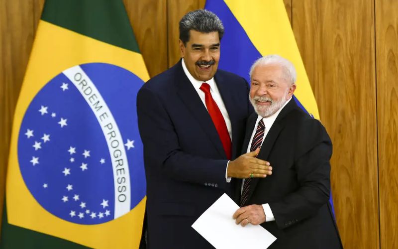 Luiz Inácio Lula da Silva e presidente da Venezuela, Nicolás Maduro (Foto: Marcelo Camargo/Agência Brasil) Em meio a denúncias, PT reconhece Maduro como vencedor das eleições venezuelanas