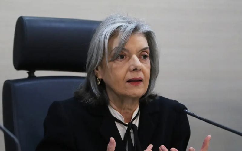 Eleições seguem tranquilas, sem ocorrência significativa, diz Cármen Lúcia