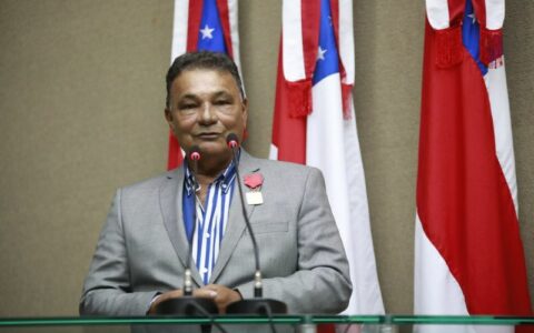 Em ano eleitoral, prefeito de Careiro da Várzea reajusta salário dos vereadores, prefeito, vice-prefeito e secretários municipais