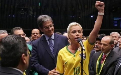 Justiça anula absolvição de Roberto Jefferson e filha por injúria contra ministra