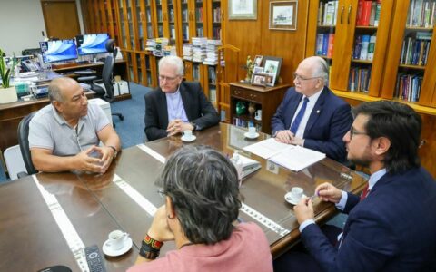 STF recebe representantes de instituições de defesa dos direitos indígenas