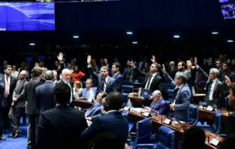 Conselho de Ética do Senado arquiva denúncias após um ano inativo