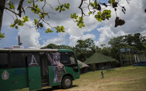 TJ-AM leva atendimento a comunidades indígenas de Manaus