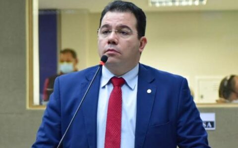 Wilker é barrado em primeiro debate de TV