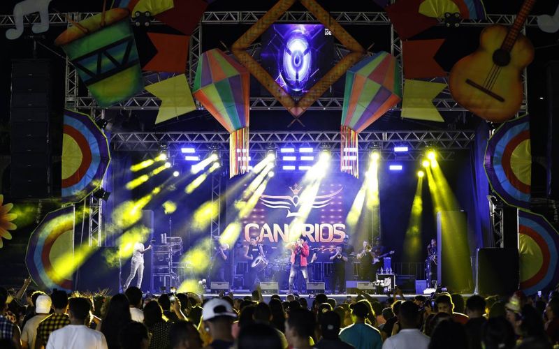 Atração nacional Canários do Reino encanta público na abertura do 66⁰ Festival Folclórico do Amazonas – Categoria Ouro