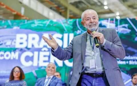 Lula tem evento sobre PAC e reuniões com ministros nesta sexta-feira