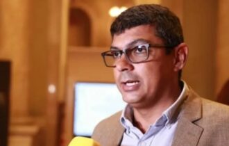 Após quatro meses afastado, Marcos Apolo Muniz enfim se despede da SEC