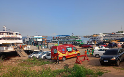 incêndio em embarcação no Amazonas