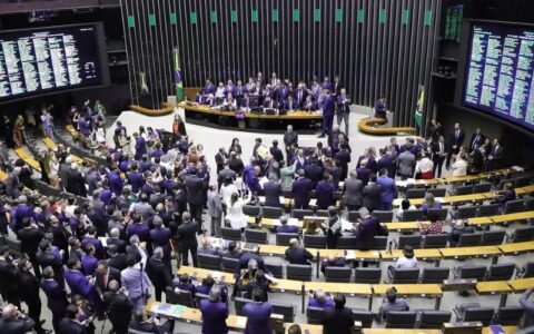 No prazo de cinco dias, também estarão obrigados a fazer aquela comunicação os cartórios que registrarem nascimento cuja mãe seja menor de 14 anos Foto: (Mário Agra/Câmara dos Deputados/)