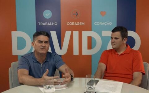 'Sabemos o que nossa população precisa, porque viemos do povo', afirma David ao lado de Renato Junior em live