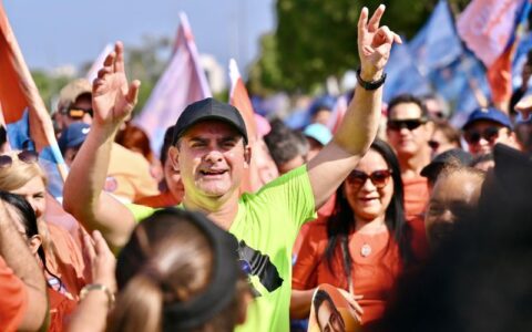 candidato-a-reeleicao-david-reune-eleitores-da-area-de-educacao-na-zona-oeste-de-manaus/