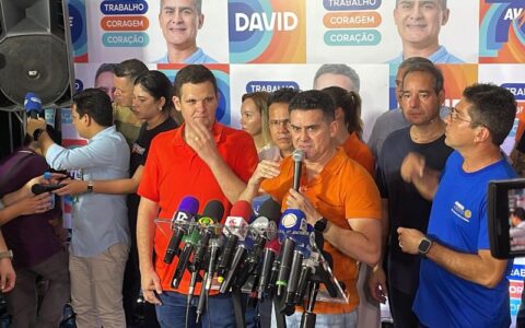 David diz que Cidade, Wilker, Amom e Alberto Neto 'não ajudaram' Manaus