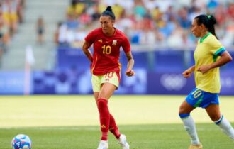 Espanhola desdenha da seleção brasileira após derrota no futebol e tem perfil 'invadido'