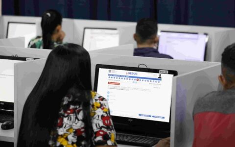 Secretaria de Educação realiza inscrições para Provão Eletrônico durante Governo Presente