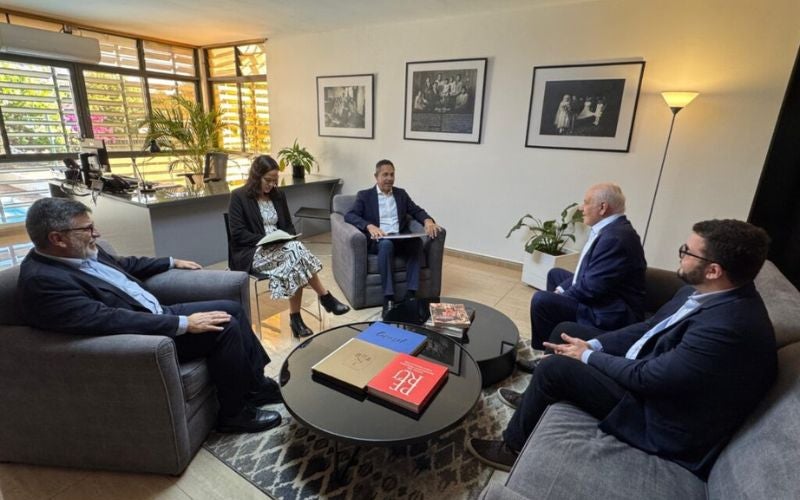Em Brasília, Sedecti discute integração sul-americana em visita à Embaixada do Peru