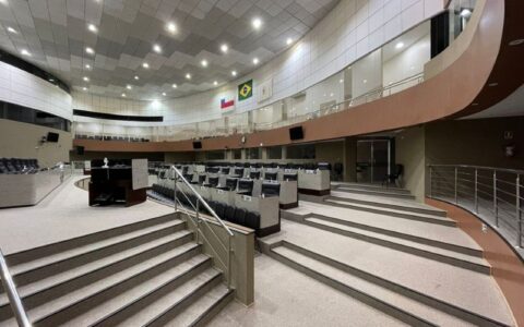Salário dos vereadores de Manaus pode chegar a R$ 25 mil em 2025