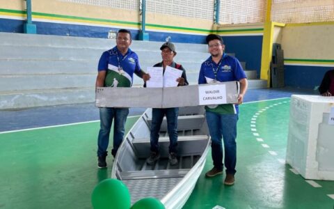 Em Amaturá, agricultores e pescadores recebem R$ 400 mil em crédito rural