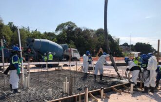 Obras do terceiro residencial do Prosamin+ avançam na Comunidade da Sharp