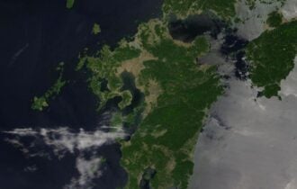 Forte terremoto atinge costa sul do Japão e gera alerta de tsunami