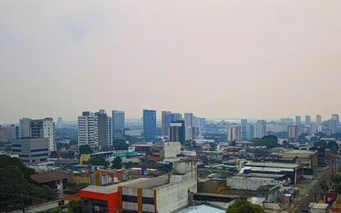 Fumaça que encobre Manaus vem da Região Metropolitana, diz Semmasclima
