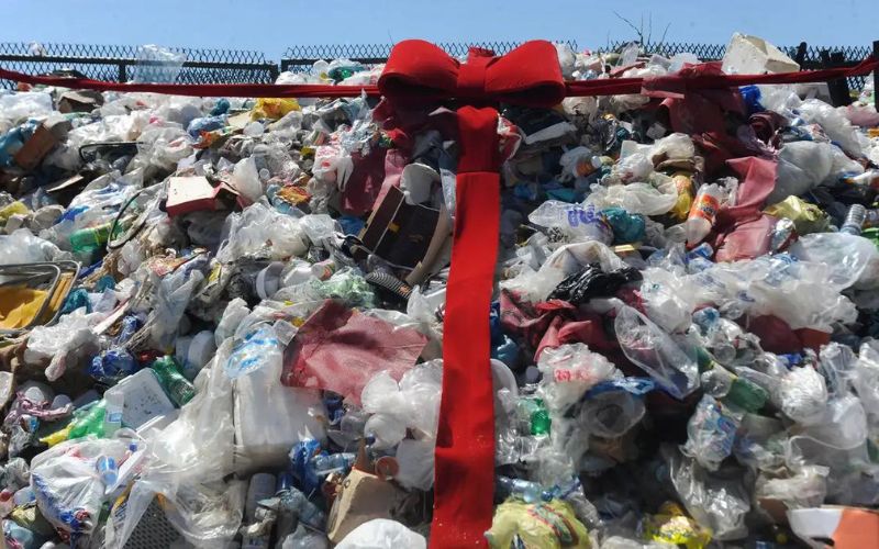 (Foto: Tânia Rêgo/Agência Brasil) Projeto estende prazo de fechamento dos lixões em pequenas cidades por 5 anos