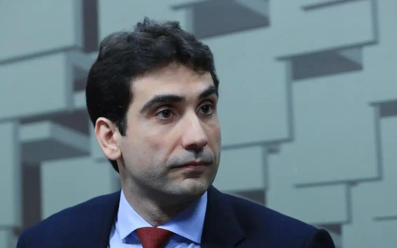 Gabriel Galípolo é indicado por Lula para presidir o Banco Central