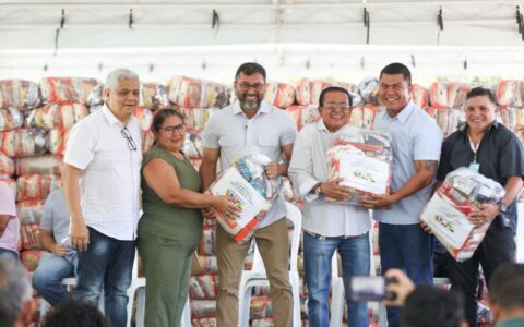 Governador Wilson Lima destina ajuda humanitária para pescadores afetados pela estiagem no Amazonas