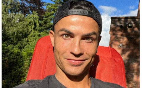 Cristiano Ronaldo é convocado para a seleção de Portugal após passar Eurocopa 'em branco'
