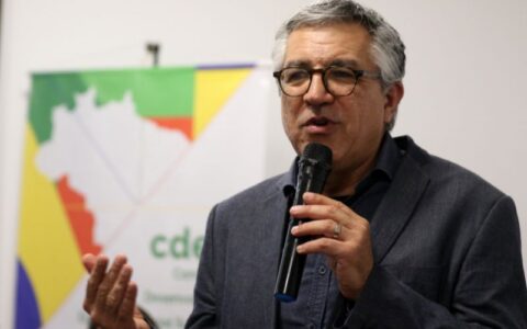 Ministro afirma que governo deve priorizar pautas econômicas no Congresso