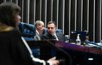 O senador destacou que o texto precisa ser discutido com carinho pelos parlamentares