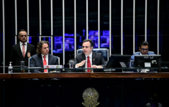 Pacheco adia votação do fim da desoneração da folha de 17 setores