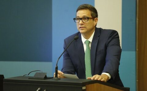 Presidente do Banco Central vai dar explicações sobre a política monetária
