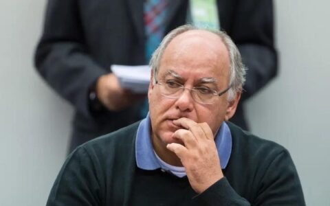 Renato Duque, ex-diretor da Petrobras, é preso em Volta Redonda