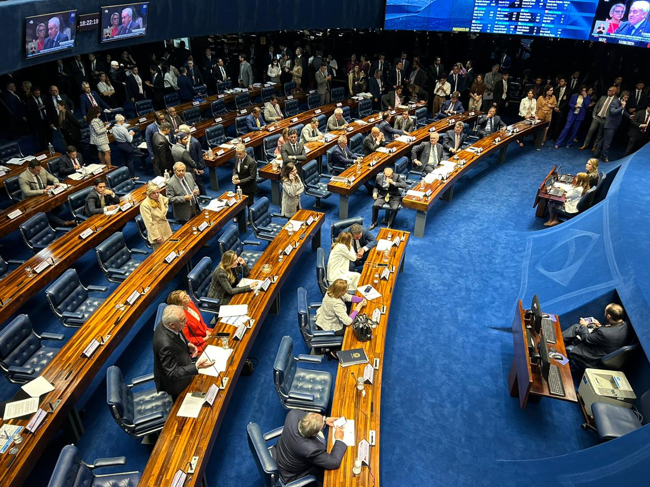 Senadores aprovaram o texto com novas regras para cotas raciais