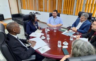 Embaixador do Quênia discute cooperação com a Zona Franca de Manaus