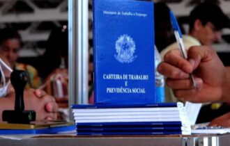 Empresas devem preencher relatório de transparência salarial até sexta