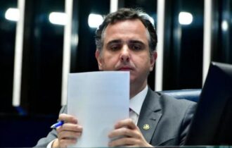 Presidente do Senado decreta luto oficial de três dias pela morte de Silvio Santos
