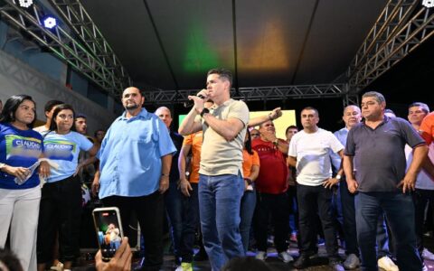 Cooperativas de transporte alternativo declaram apoio a David Almeida