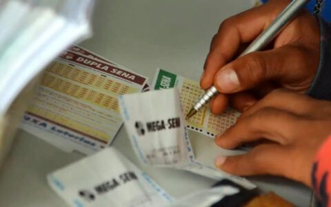 Mega-sena acumula e tem prêmio estimado em R$ 43 milhões