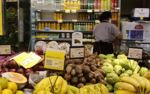 Prévia da inflação recua em setembro e na comparação anual